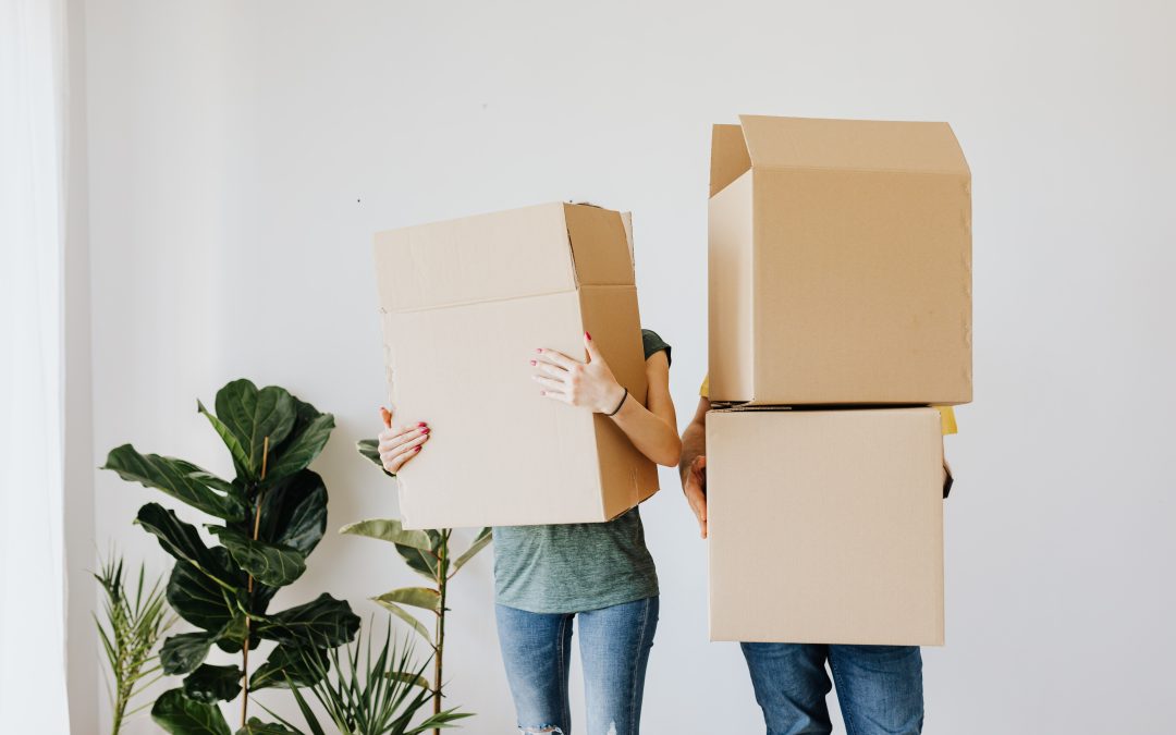 Simplifying Your Move: Essential Tips and Tricks for Packing and Moving